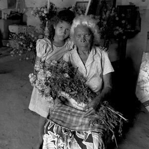 #107 - Abrazo de la memoria - Cuajinicuilapa, Guerrero, México, 1990