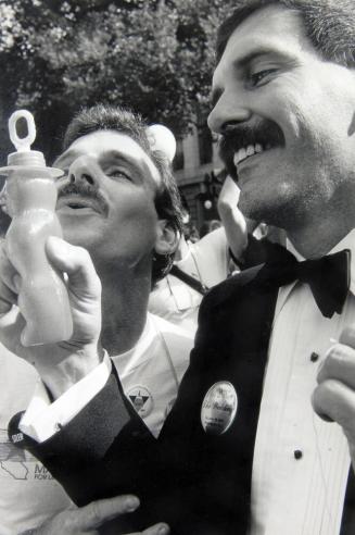 Wedding Ceremony, Second National LGBT March on Washington DC