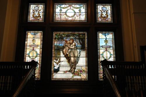 Louis Comfort Tiffany